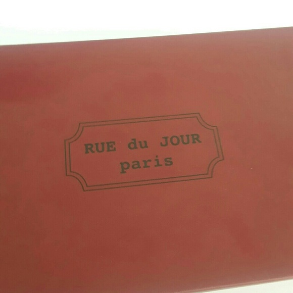 RUE DU JOUR PARIS HAMPTON BROWN SUEDE LOW WEDGE - Picture 5 of 5